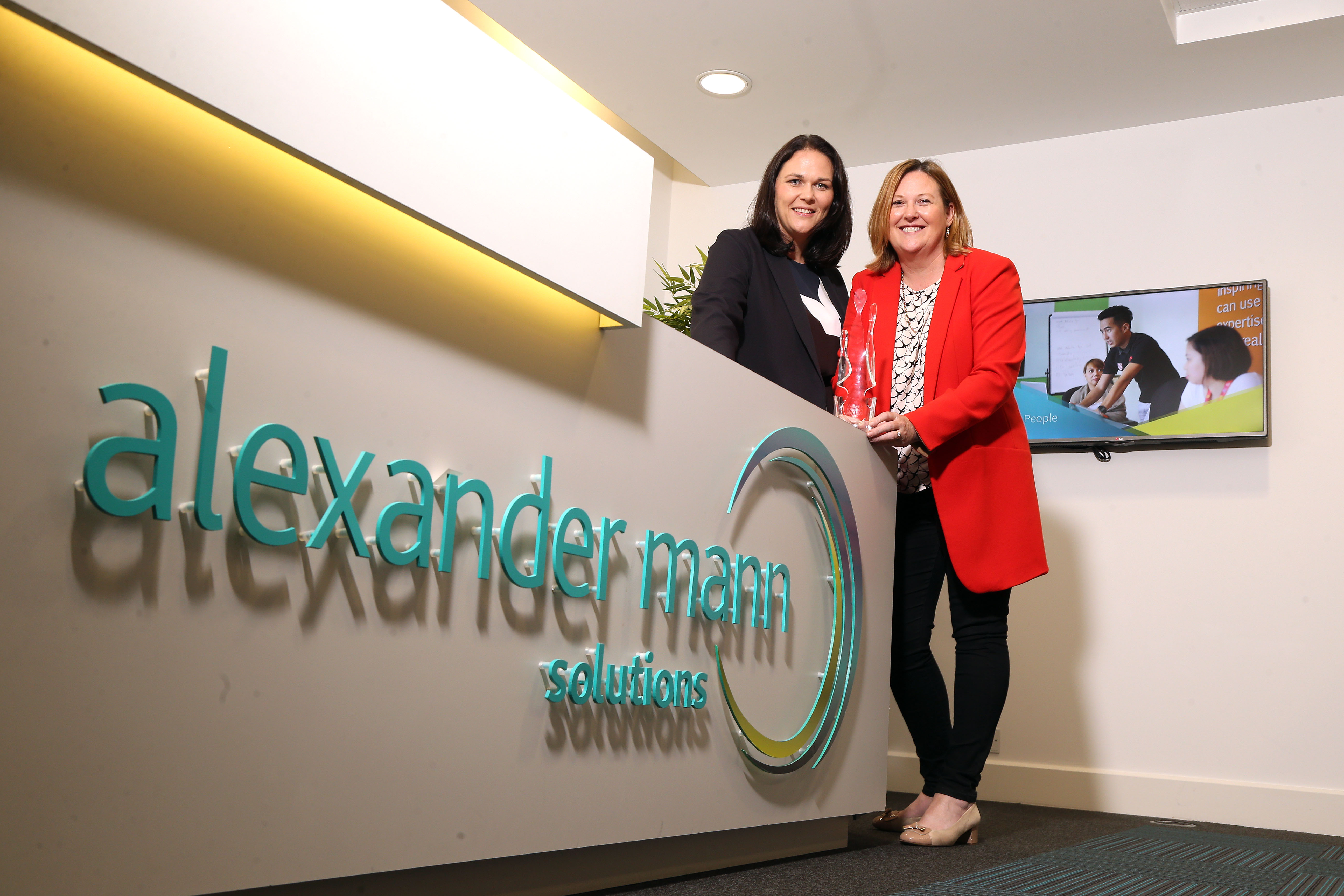 Alexander Mann Solutions confirmed as Title Sponsor for WIB Awards